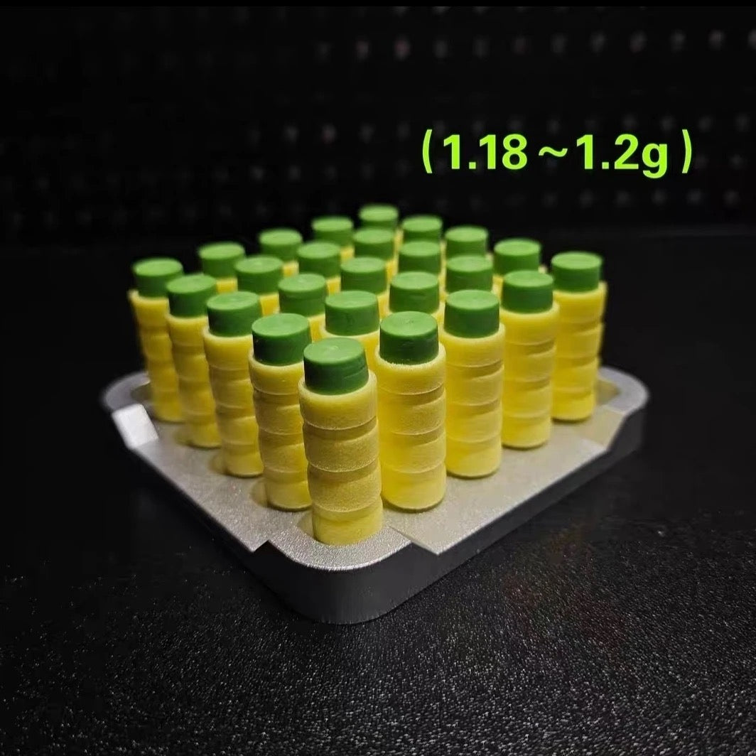 worker-green-yellow-short-darts