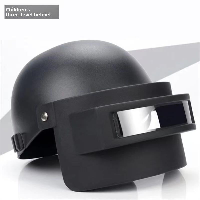 protective-gaming-equipment-helmet