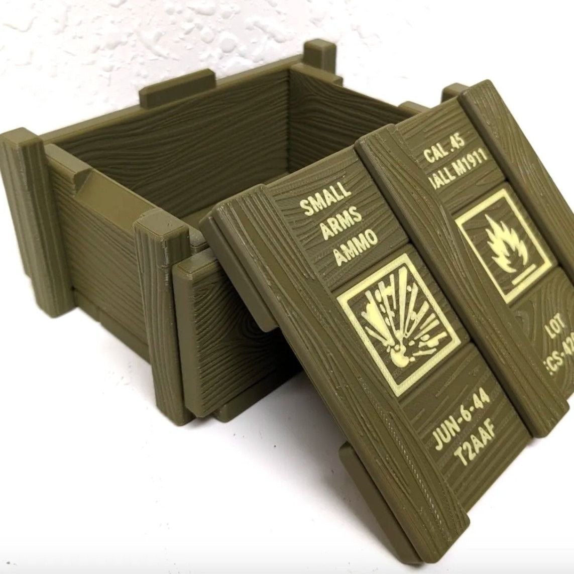 natural-wood-color-3d-printed-storage-box