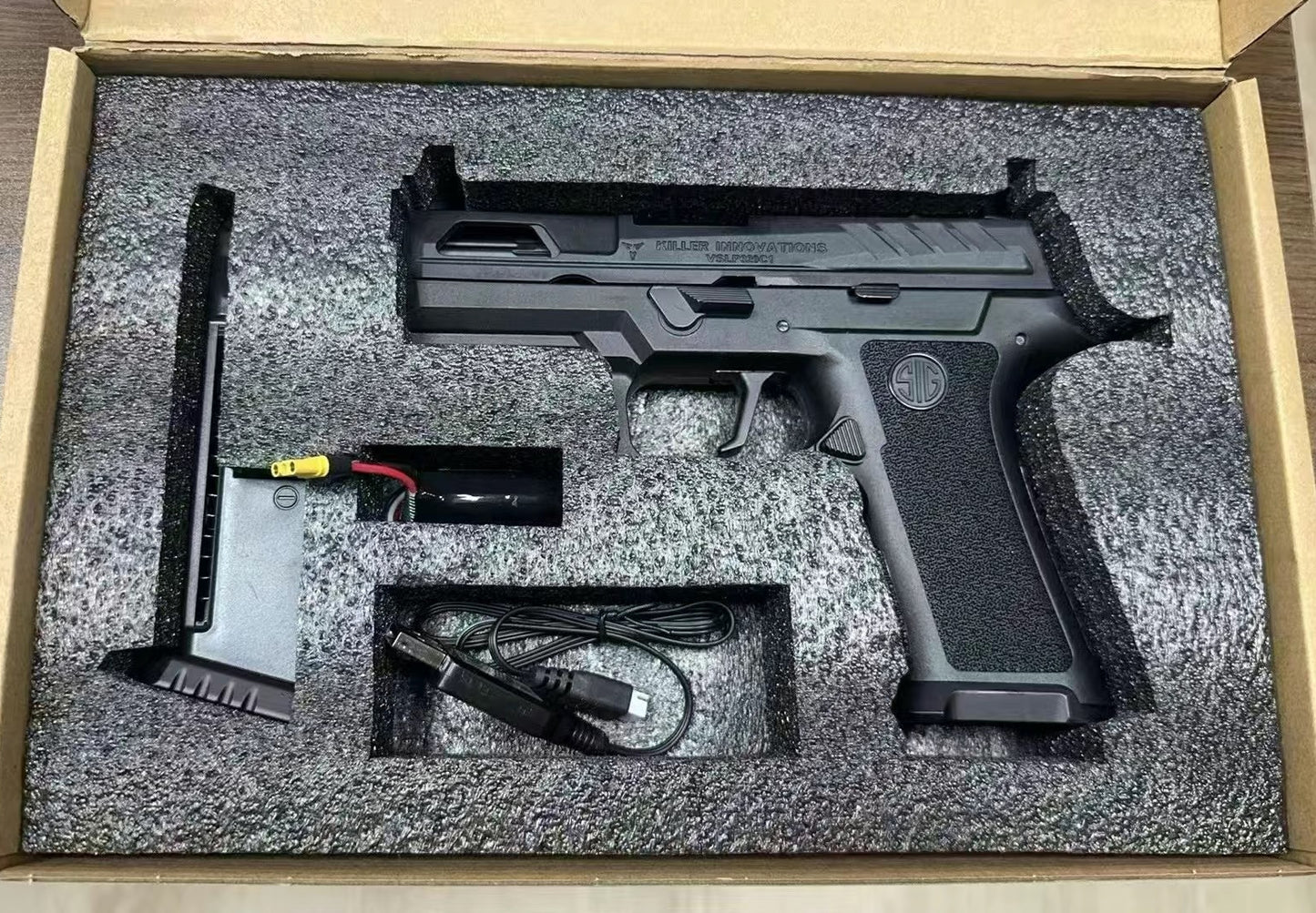p320-dk-05-black-gel-blaster