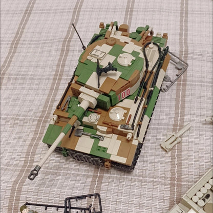 German Tiger 1 Heavy Tank Building Blocks