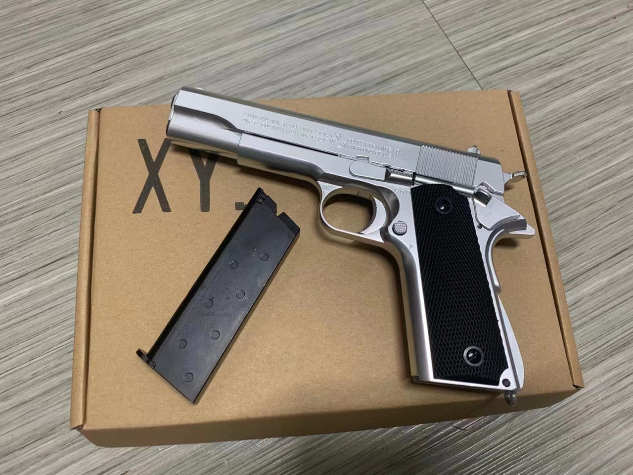 M1911 silver toy gun