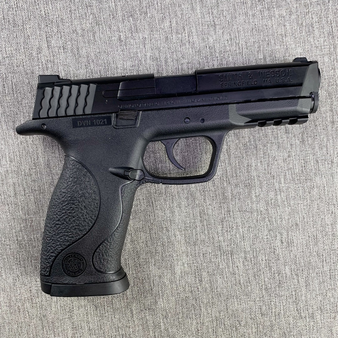 mp40-toy-gun-reverse-side-view