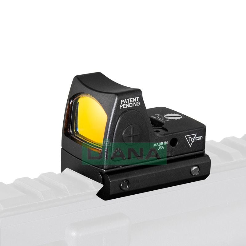 black-metal-red-dot-sight