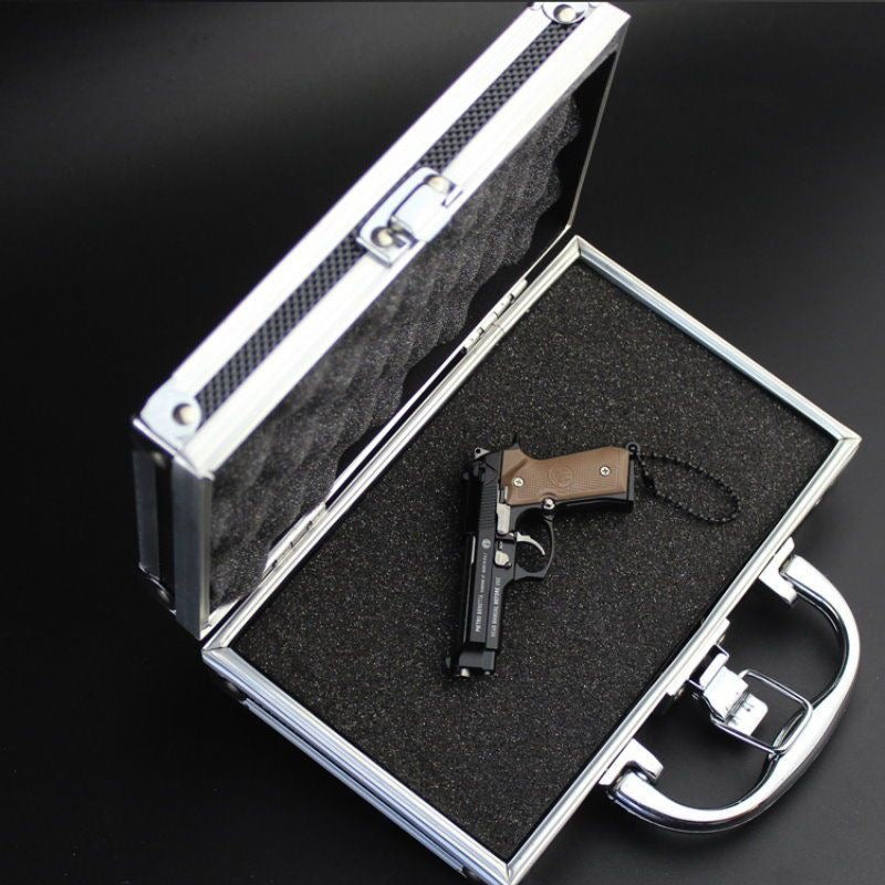 1:3-beretta-m92-metal-model