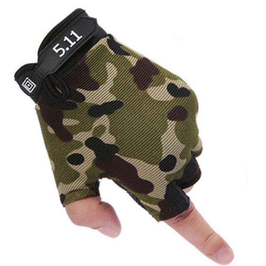 half-finger-camouflage-gloves
