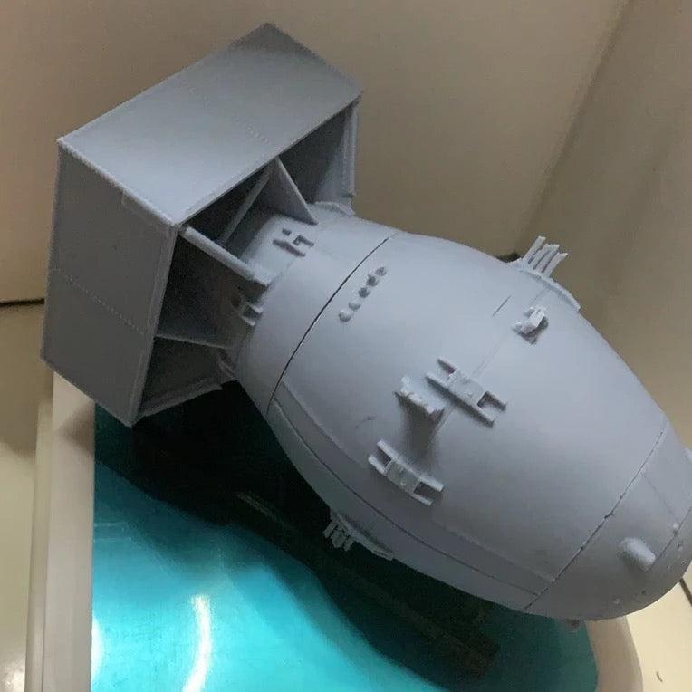 3d-printed-gray-atomic-bomb-toy