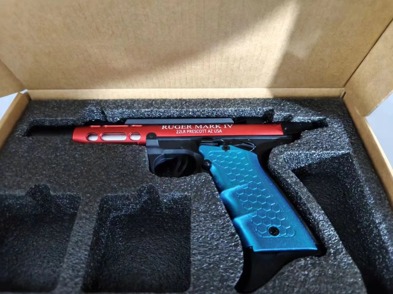 ruger-mark-iv-blue-gel-blaster
