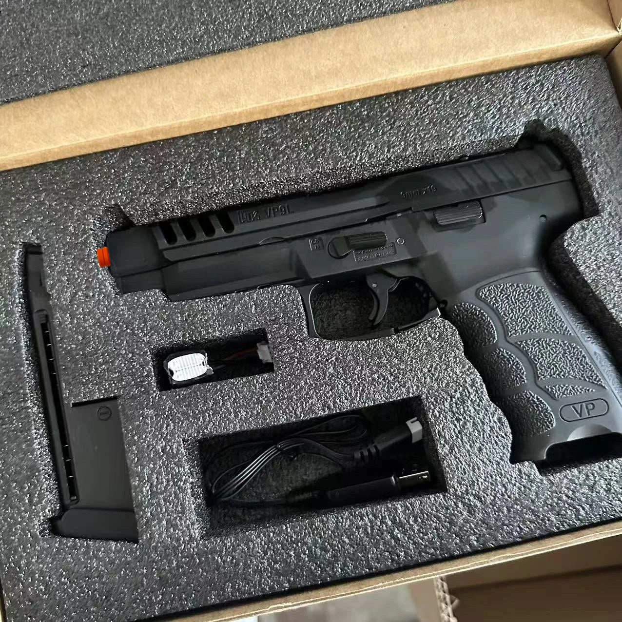 p320-dk06-black-gel-blaster-pistol