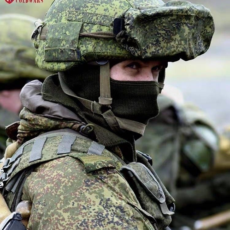 helmet-wearing-demonstration