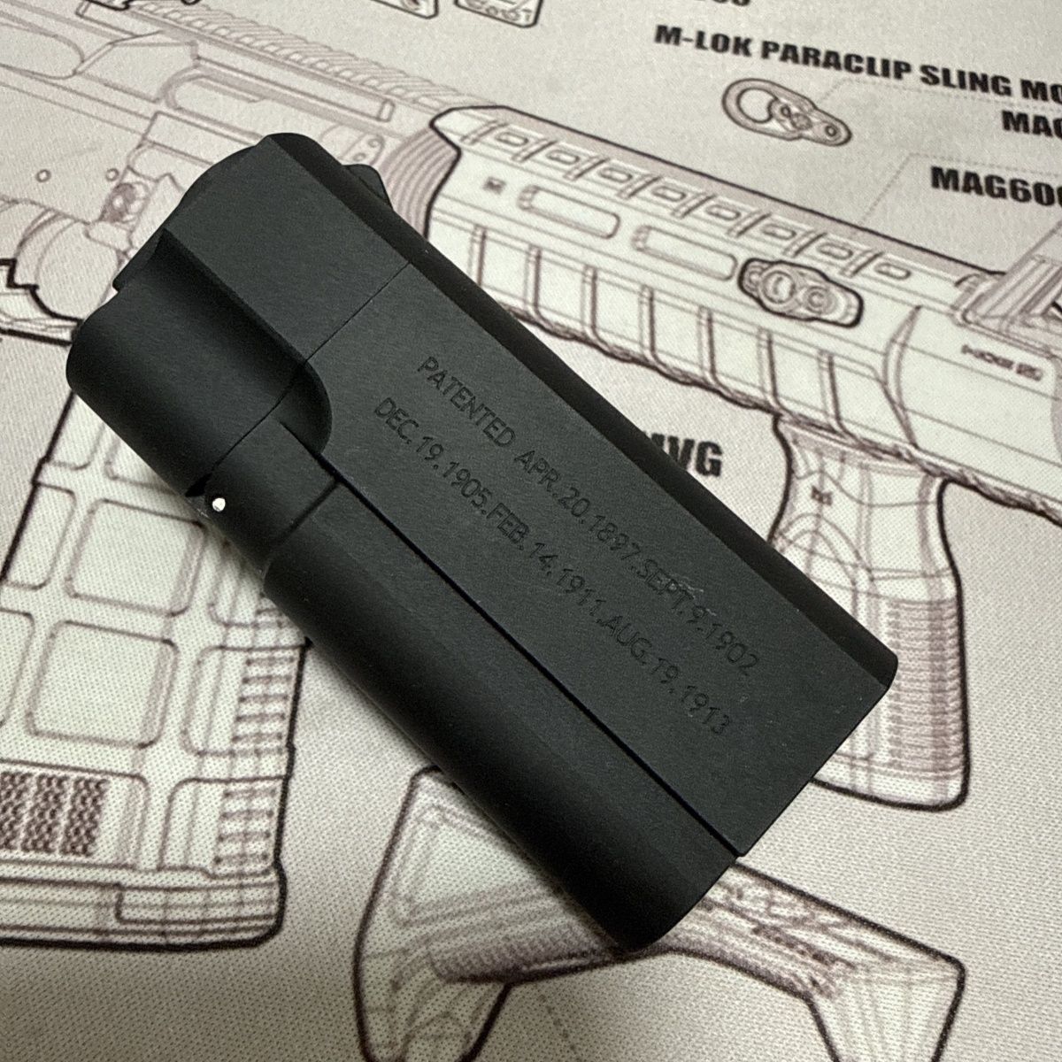 m1911-long-black-lighter