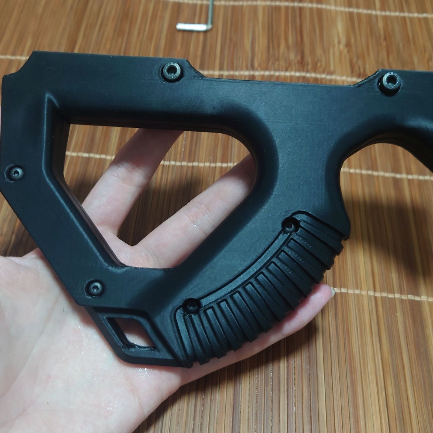 cqr-grip