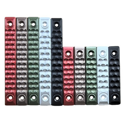 honeycomb-pattern-metal-handguard-panels