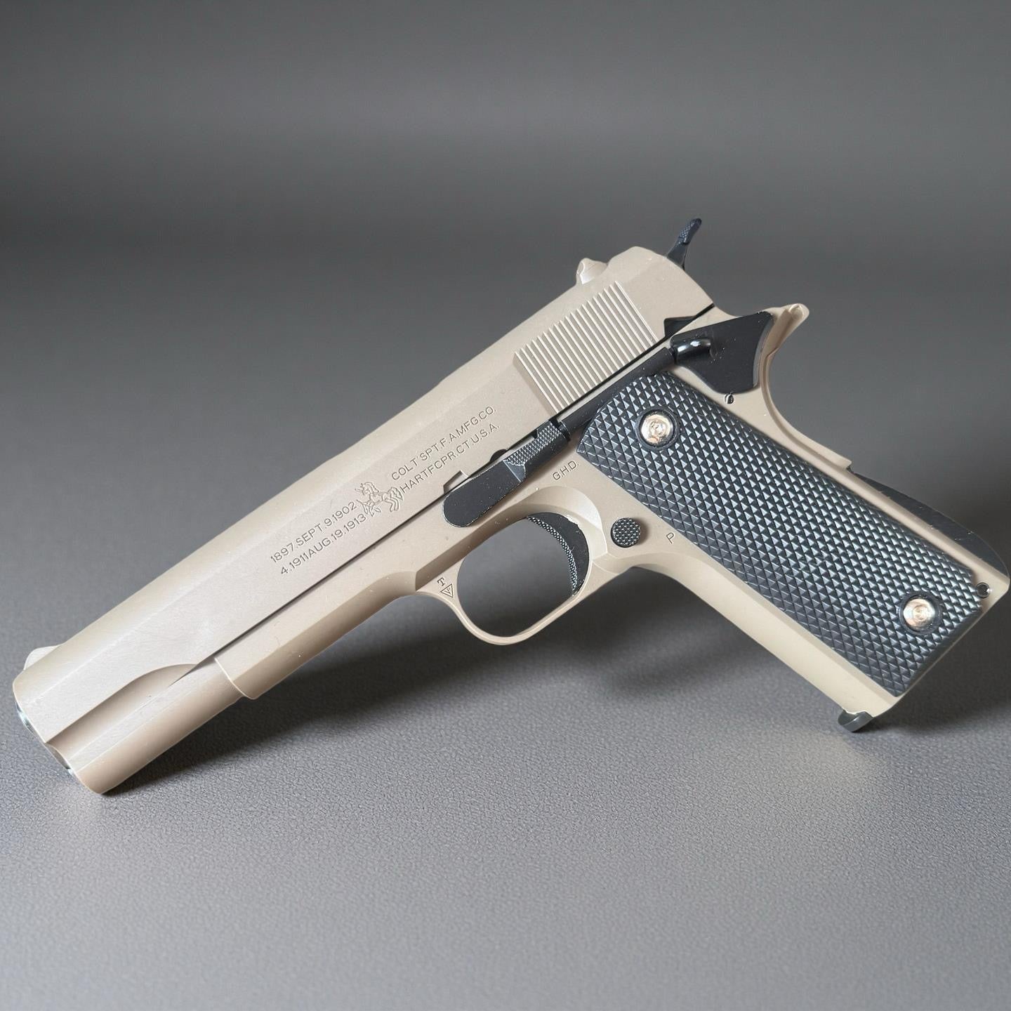 1911-sand-gel-blaster