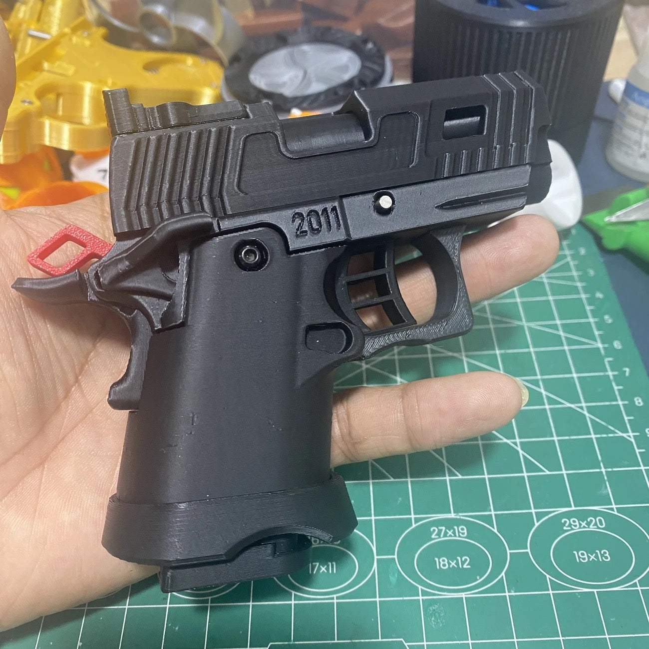 2011-black-toy-gun