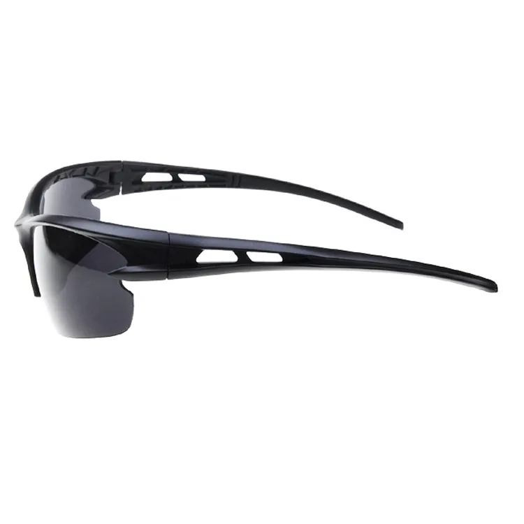 details-of-the-side-of-the-goggles