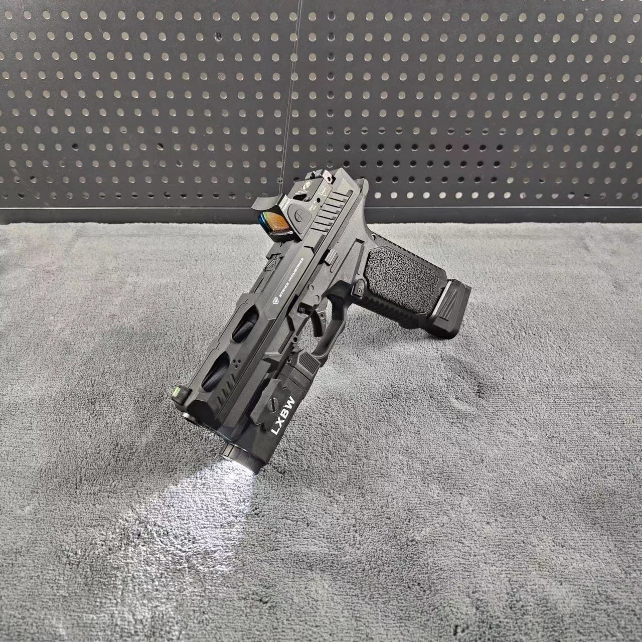 yanhu-g17-laser-gun
