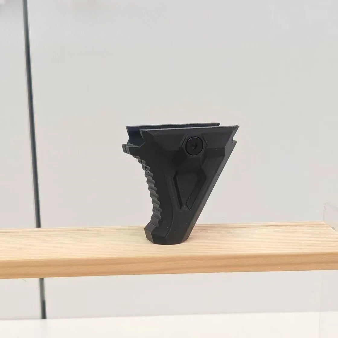 black-handstop