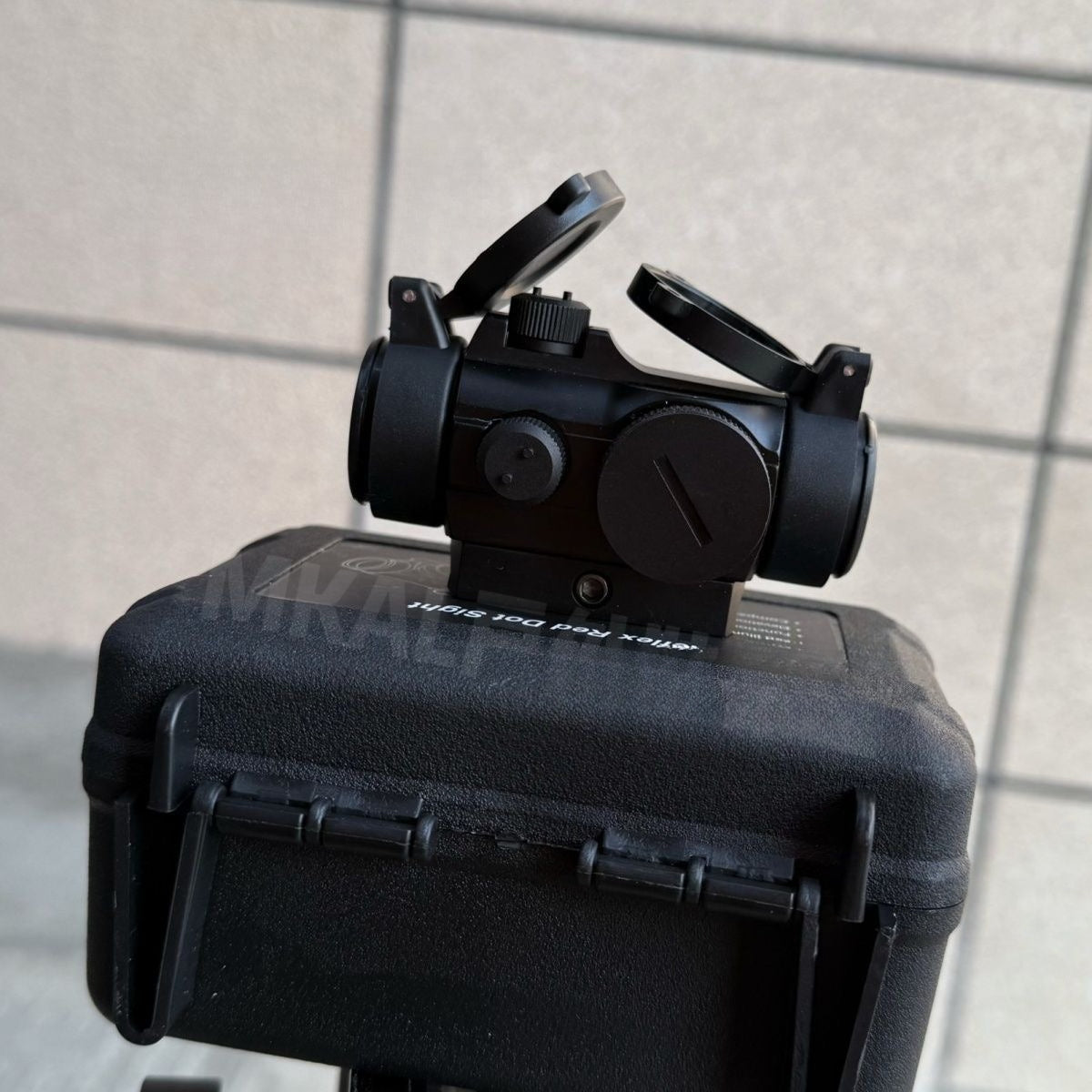 t2-l-metal-red-dot-sight