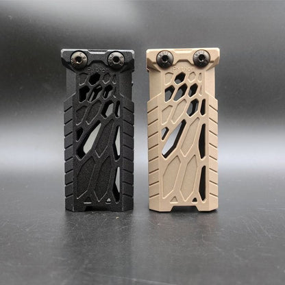 nylon-hollowed-out-grip