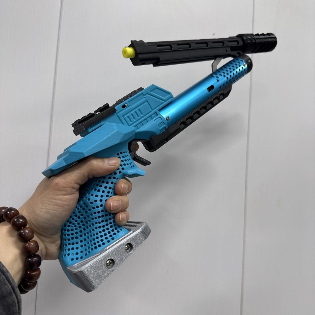 cm116-compromise-loading