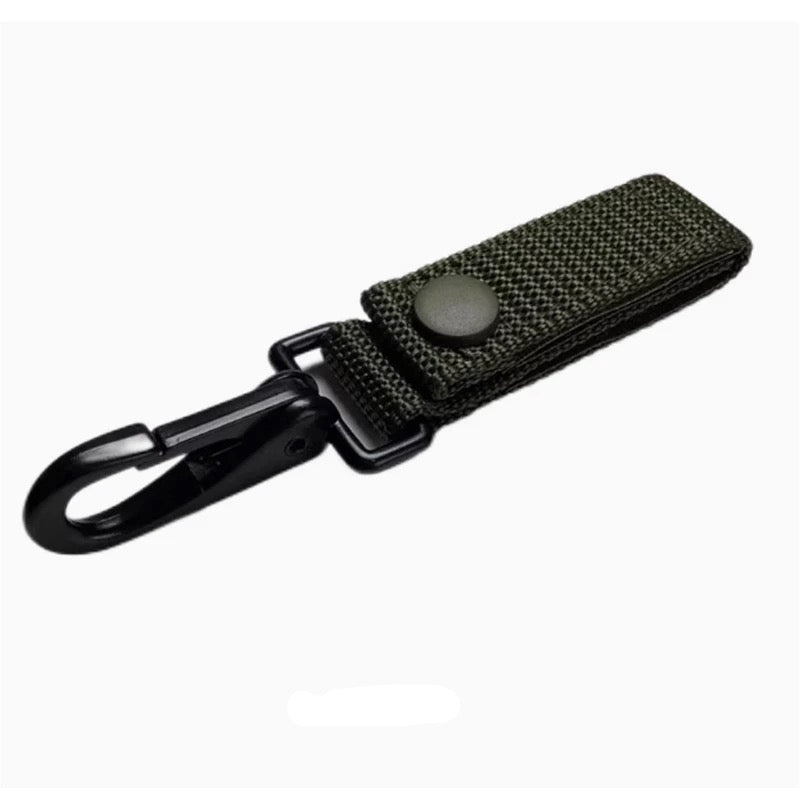 green-tactical-carabiner