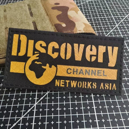 reflective-hook-and-loop-badges